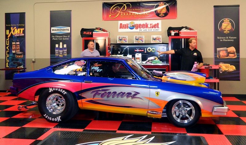 What's in the Garage TV Show with Mike Phillips at Autogeek.net