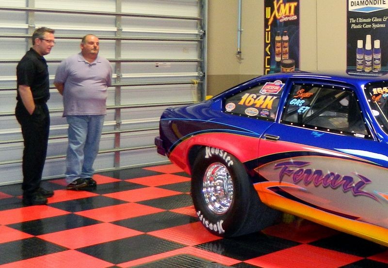 What's in the Garage TV Show with Mike Phillips at Autogeek.net