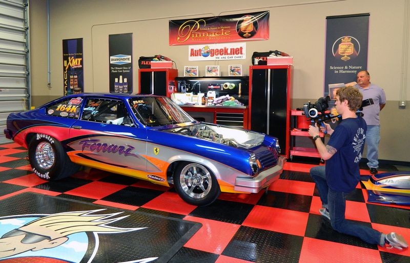 What's in the Garage TV Show with Mike Phillips at Autogeek.net