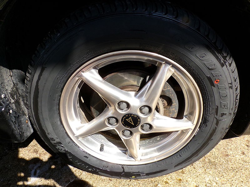 Wheel after cleaning with Mothers Wheel and Tire