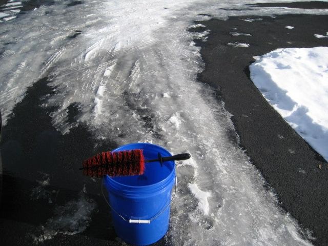 Wheel brush