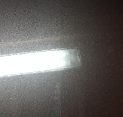 white_specks_01