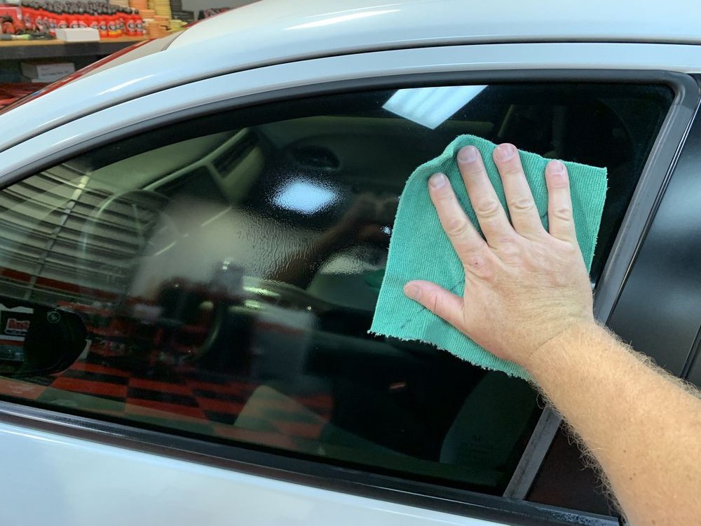 Windshield Coating - PBL Surface Coating