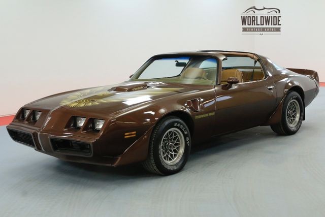 Worldwide Vintage Autos
