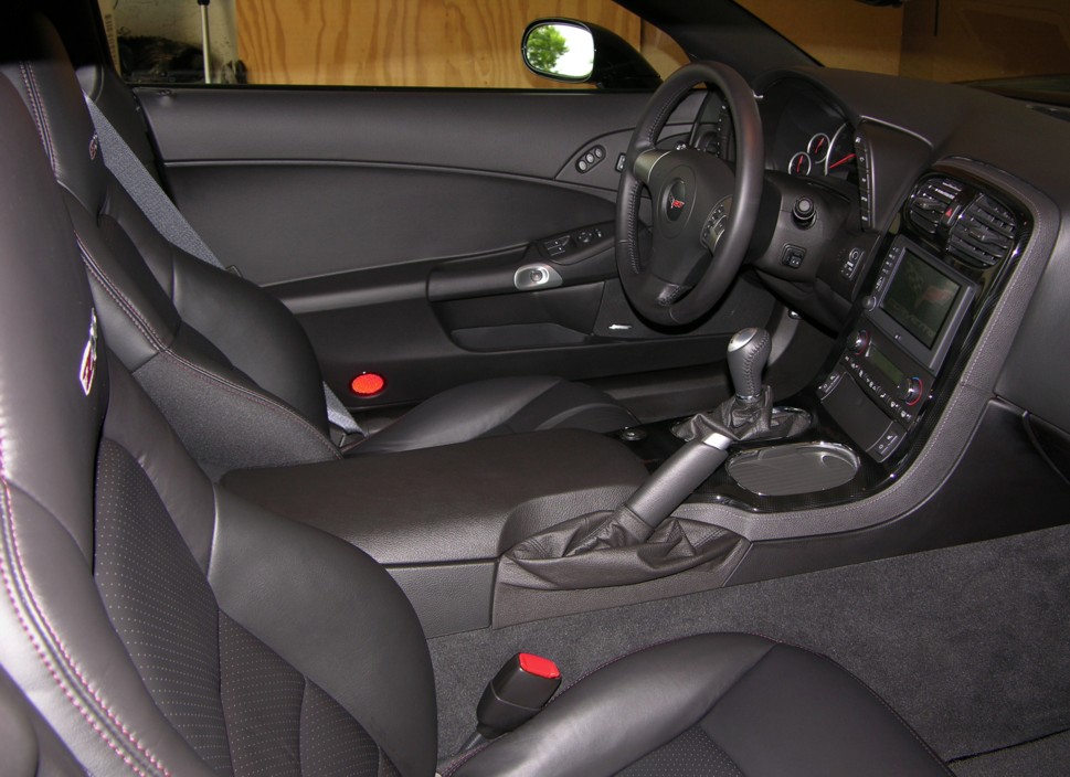 Z06 interior 5
